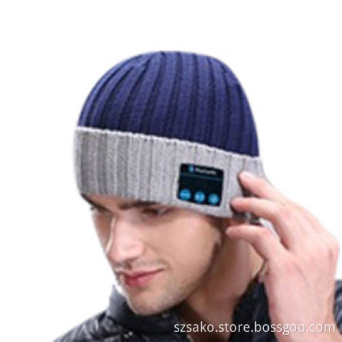 Fashionable Knitted Music Hat, Built-in Headphones, Bluetooth Speaker for iPhone and BT Function